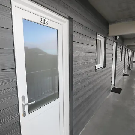 Paen Beliggende Pa 1 Sal Sj3208 Apartamento Henne Strand