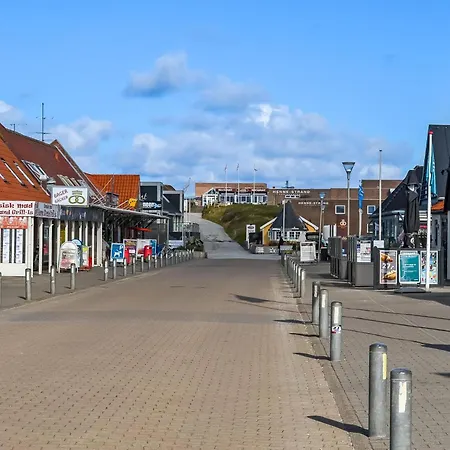 Pæn Beliggende På 1 Sal Sj3208